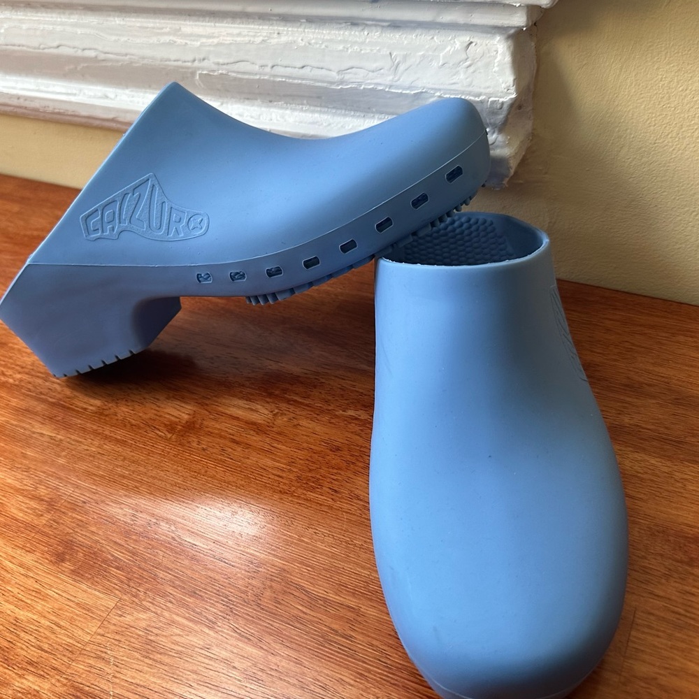 Calzuro Clogs Sky Blue